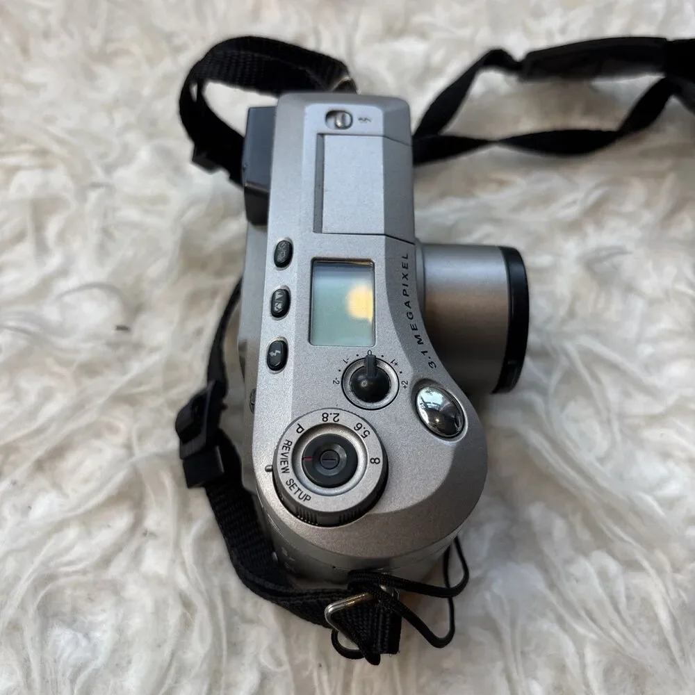 Kodak DC4800 Zoom Digital Camera 3.1MP Complete Kit Charger Batteries Case Works